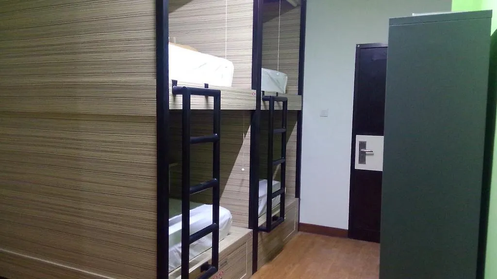 Cx Hostel Ground Zero Kuta Lombok